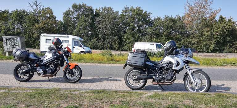 Auf dem Weg in die Flitterwochen